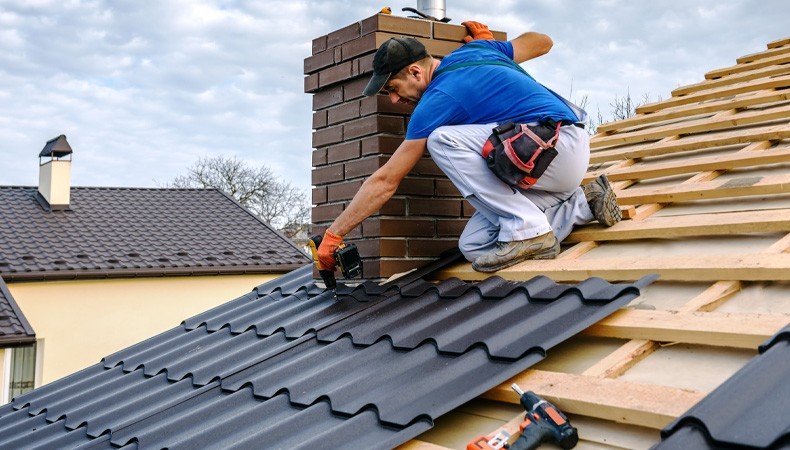 Your Roof, Our Expertise: Customized Roof Replacement Service