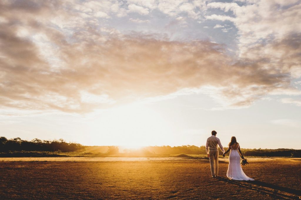 Common Mistakes to Avoid When Hiring a Wedding Photographer